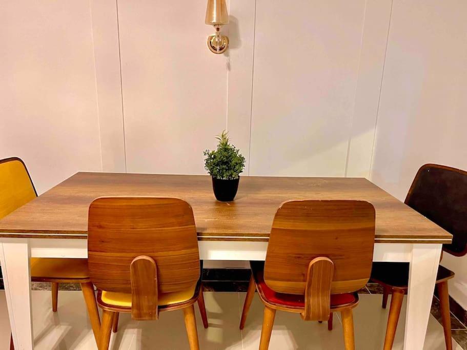 Apartment Unique 2brs Location L Downtown Newcairo/city View *