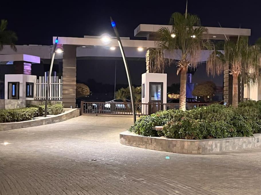 Apartment Unique 2brs Location L Downtown Newcairo/city View Cairo